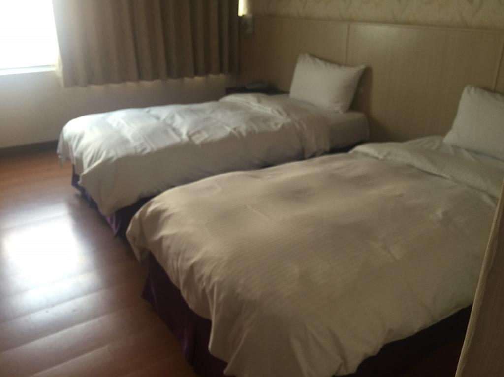 Long Siang Hotel Kaohsiung Esterno foto