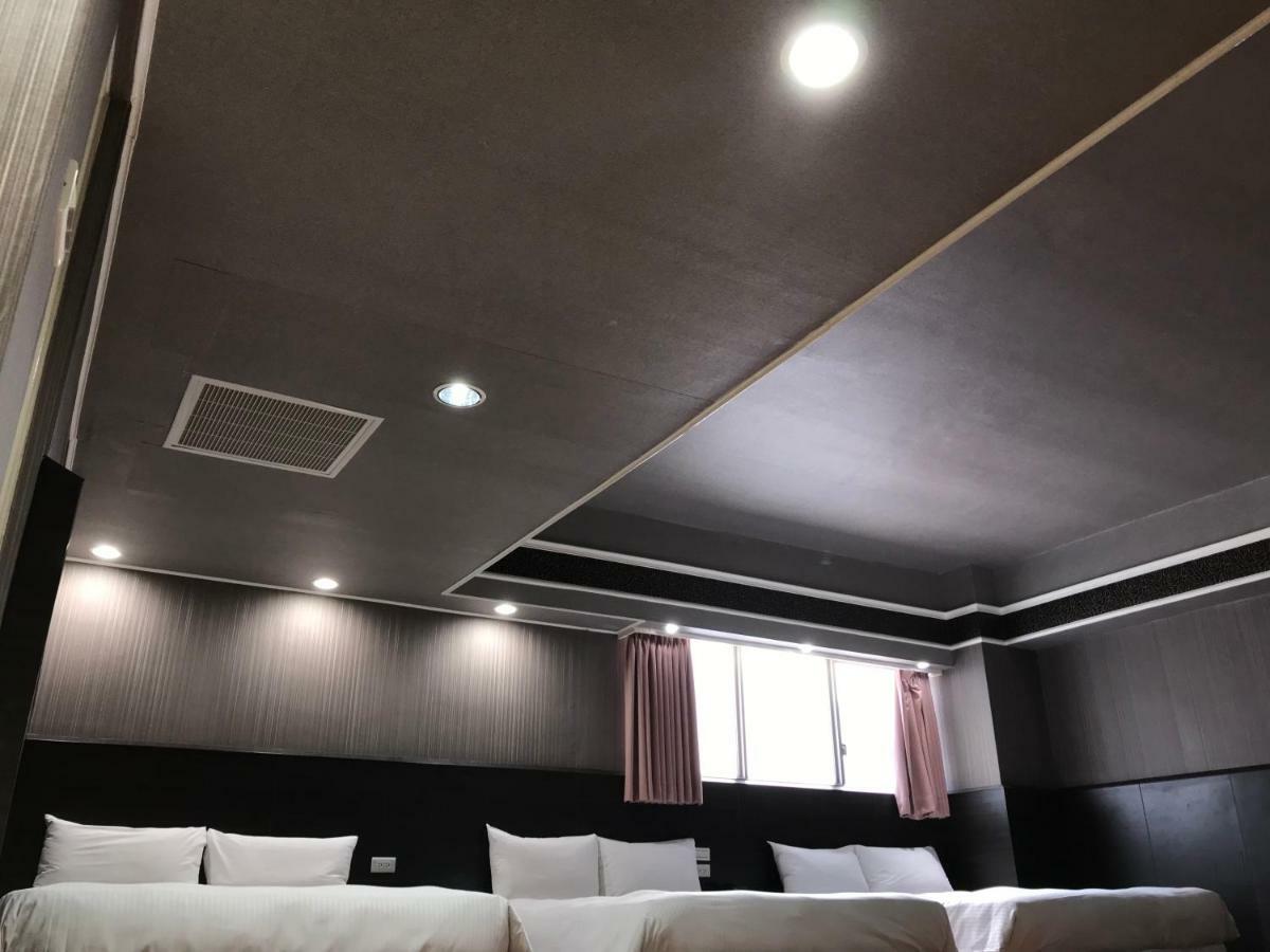 Long Siang Hotel Kaohsiung Esterno foto