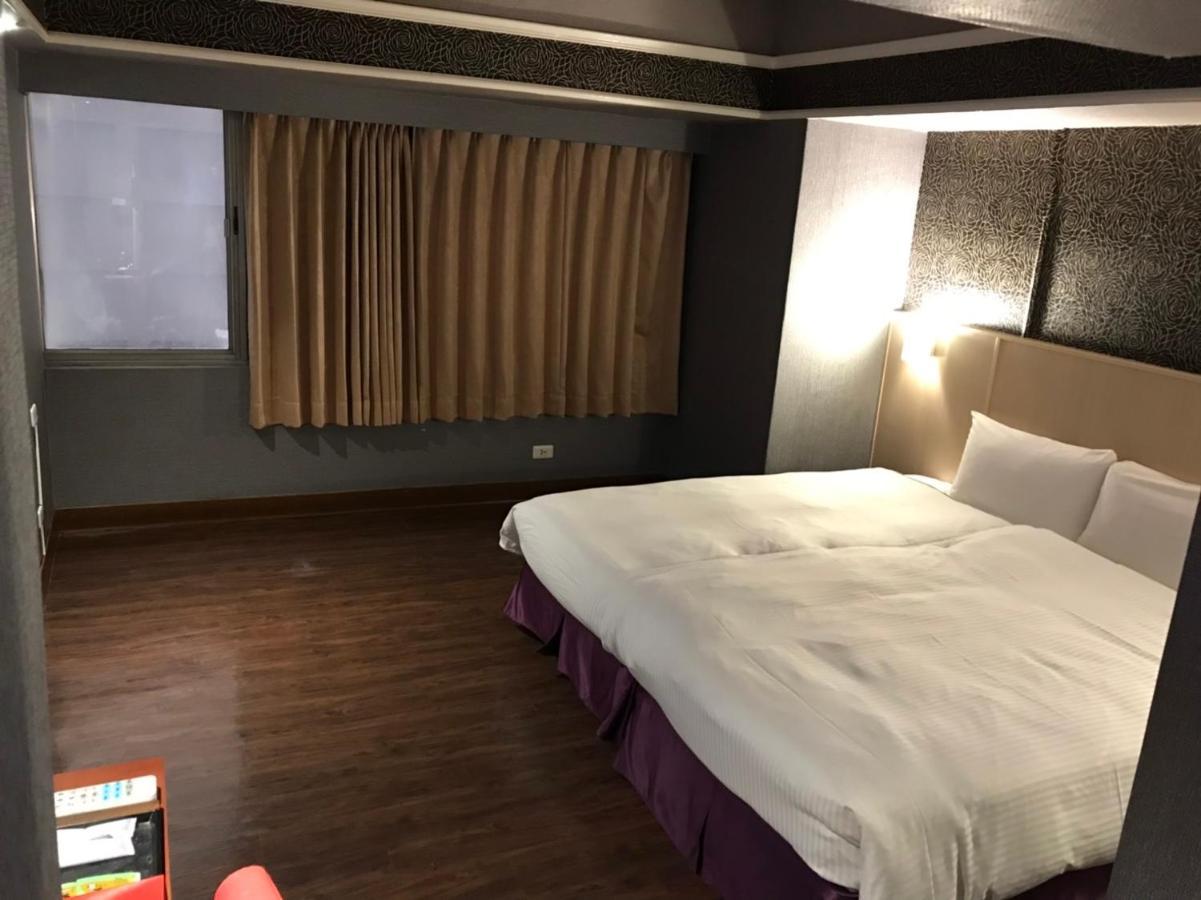 Long Siang Hotel Kaohsiung Esterno foto